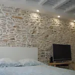 A La *